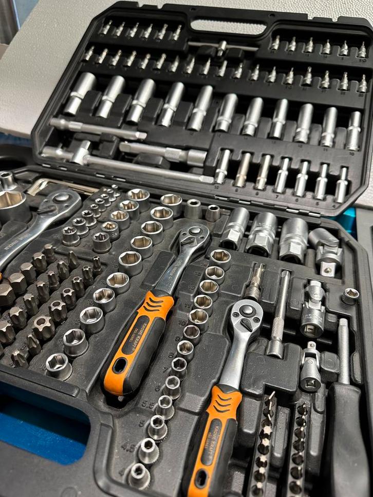 NIEUW Gereedschapkoffer - 171 stuks - Doppen & Bitset, Auto diversen, Autogereedschap, Nieuw, Ophalen of Verzenden