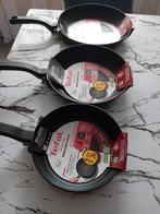 Niew pannen van Tefal, Huis en Inrichting, Keuken | Potten en Pannen, Ophalen of Verzenden, Zo goed als nieuw