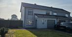 Woning te koop in Grembergen, 3 slpks, 571 m², Vrijstaande woning, 3 kamers