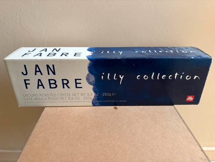 Jan Fabre espresso set voor Illy (compleet, in doos), Antiquités & Art, Art | Objets design, Enlèvement ou Envoi