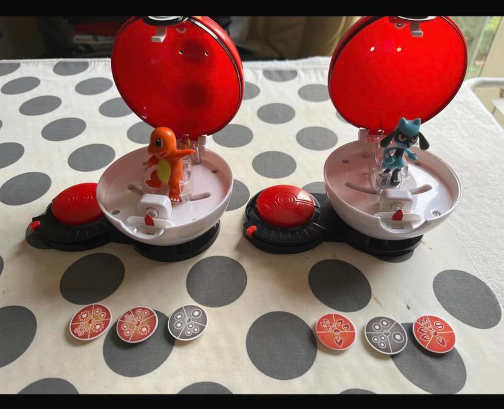 Pokemon jeu de bataille surprise attack, Hobby & Loisirs créatifs, 1 ou 2 joueurs, Enlèvement ou Envoi, Neuf