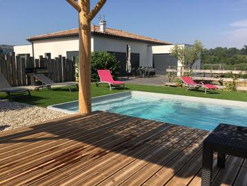 Location villa 8/10pers JOYEUSE, Propriétaire, Lac ou rivière, Maison de campagne ou Villa, 8 personnes
