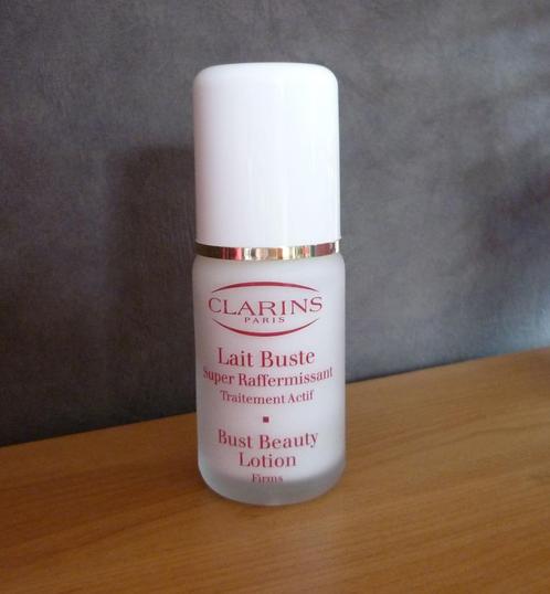 Clarins Bust beauty lotion Lait buste 50 ml, Bijoux, Sacs & Beauté, Beauté | Soins du corps, Enlèvement ou Envoi