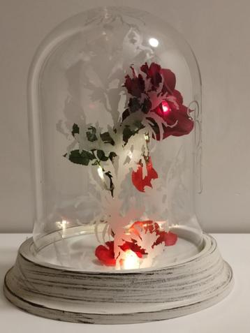 Stolp Belle en het Beest met verlichting  beschikbaar voor biedingen