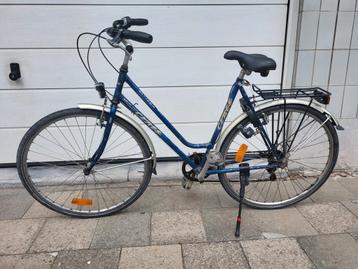Damesfiets studentenfiets 6v beschikbaar voor biedingen