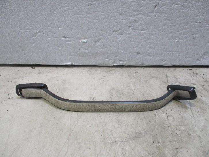 POIGNEE rechts voor Mercedes-Benz / 8 (W115), Autos : Pièces & Accessoires, Autres pièces automobiles, Mercedes-Benz, Utilisé