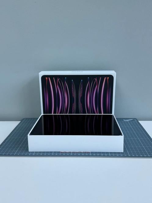 Apple 11-inch iPad Pro (4de generatie)-256GB-Space grey, Computers en Software, Apple iPads, Zo goed als nieuw, Apple iPad Pro