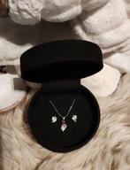 Dolfijnen hanger en oorbellen, Handtassen en Accessoires, Ophalen of Verzenden, Zo goed als nieuw, Zilver