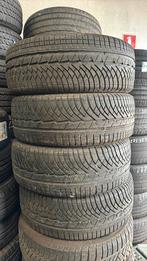 235/50r18 23550r18 m+s, Ophalen, Zo goed als nieuw