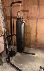 Outshock bokszak + ondersteuning + 20 kg gewicht, Ophalen, Zo goed als nieuw, Bokszak
