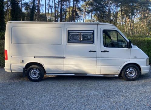 Camper, Caravans en Kamperen, Mobilhomes, Particulier, Half-integraal, tot en met 3, Volkswagen, Diesel, 5 tot 6 meter, Ophalen