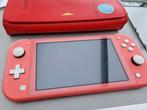 Nintendo Switch Lite + Pokémon:Let's Go Pikachu!, Games en Spelcomputers, Spelcomputers | Nintendo Switch Lite, Ophalen of Verzenden