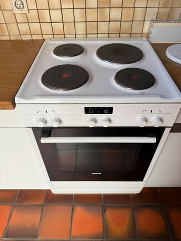 Siemens oven + fornuis beschikbaar voor biedingen