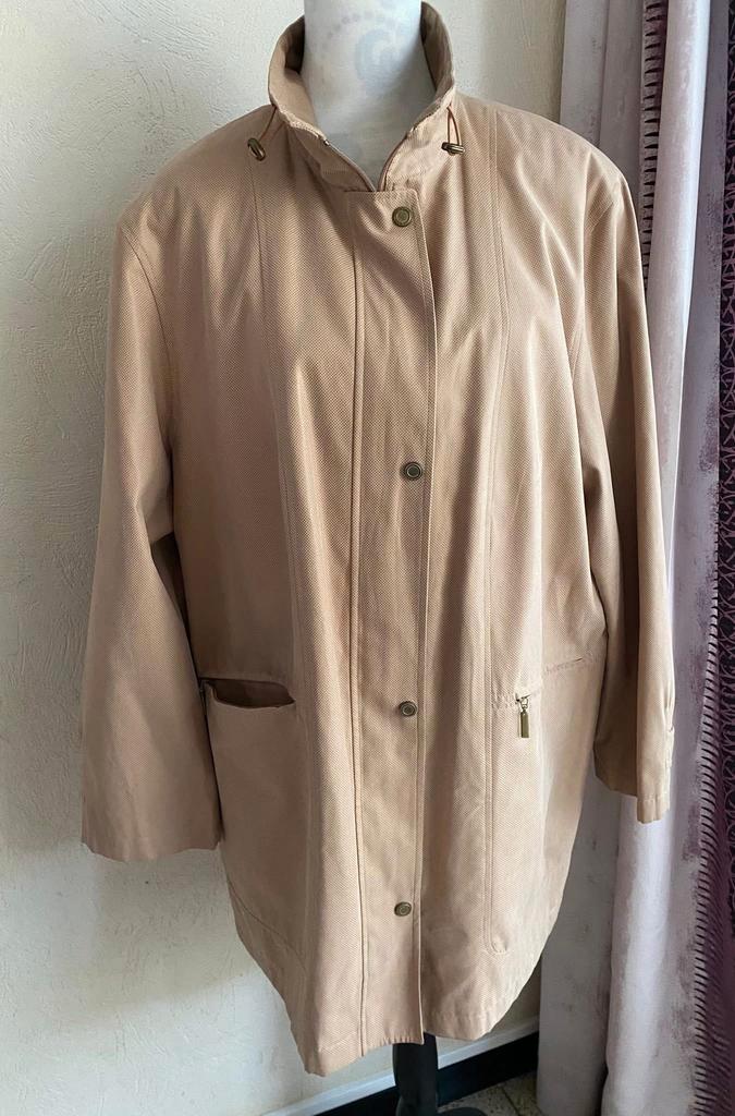 Waterdichte trenchcoat Maat: D-NL 46/B-F 48, Kleding | Dames, Grote Maten, Zo goed als nieuw, Ophalen of Verzenden