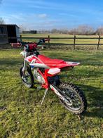 Apollo 125cc pitbike 2025, Fietsen en Brommers, Minibikes, Midibikes en Pitbikes, Ophalen, Zo goed als nieuw, 125 cc, Pitbike