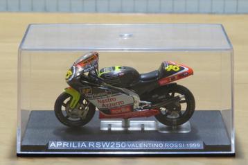 Valentino Rossi Aprilia RSV250 1999 1:24 beschikbaar voor biedingen