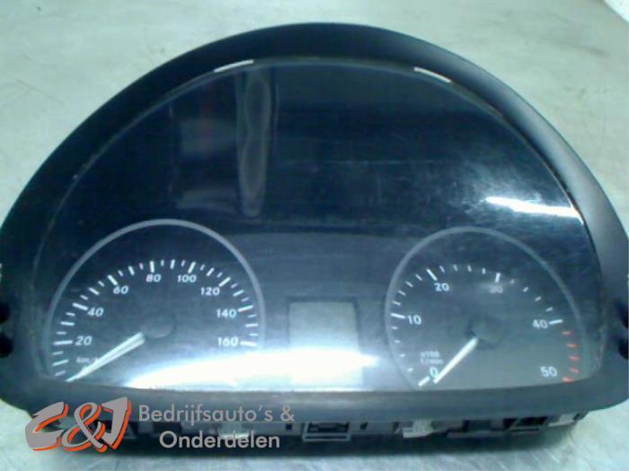 Compteur kilométrique KM d'un Mercedes Sprinter, Autos : Pièces & Accessoires, Tableau de bord & Interrupteurs, Mercedes-Benz