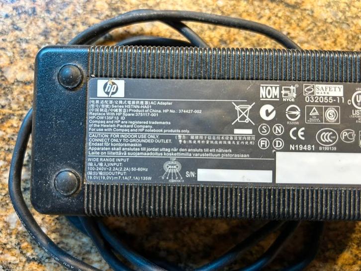 Lot Chargeur HP (OW135F13)  & DELL (ADP-150BB B), Computers en Software, Laptop-opladers, Gebruikt, Ophalen