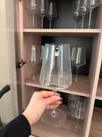 Leonardo wijnglazen, Enlèvement, Neuf