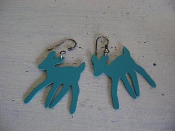 grote oorringen bambi metaal met zilver hanger 925 beschikbaar voor biedingen
