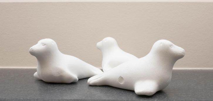 Phoque en isomo/polystyrène (18 cm), Hobby & Loisirs créatifs, Bricolage, Neuf, Matériel, Enlèvement ou Envoi