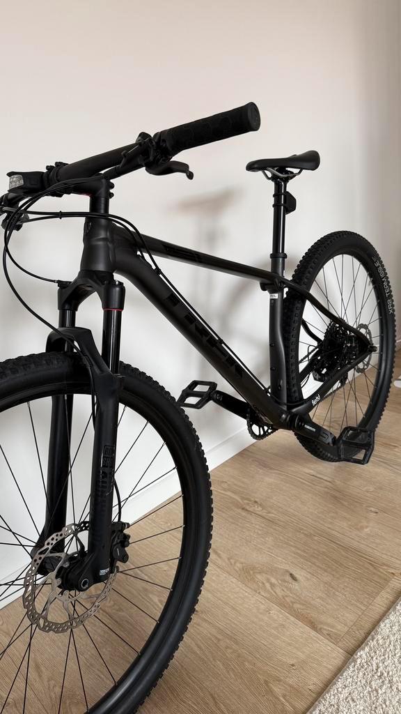 Velo Trek Procaliber 6, Fietsen en Brommers, Fietsen | Heren | Sportfietsen en Toerfietsen, Zo goed als nieuw, Vering, Ophalen