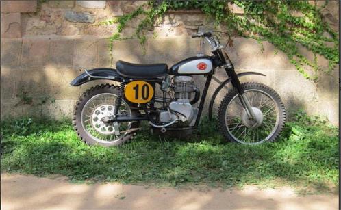 Gezocht Tsjechische ESO crossmotor., Motoren, Onderdelen | Oldtimers, Ophalen