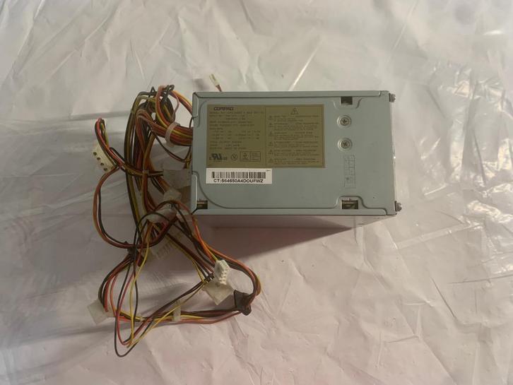 Compaq DPS-240EB OK voeding voor de computer, Computers en Software, Interne voedingen, Gebruikt, Ophalen of Verzenden