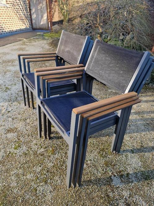 6 lichtgewicht stapelbare tuinstoelen., Tuin en Terras, Tuinstoelen, Zo goed als nieuw, Stapelbaar, Ophalen