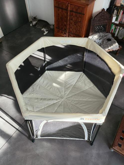 Draagbare box voor kinderen, Kinderen en Baby's, Babyparken, Zo goed als nieuw, Rond, Ophalen