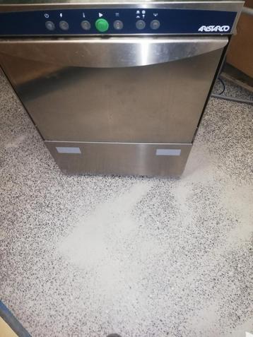Aristarco professionele vaatwasmachine met voorlader beschikbaar voor biedingen