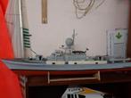 Duits fregat p6098, Hobby en Vrije tijd, Modelbouw | Boten en Schepen, Zo goed als nieuw, Ophalen