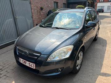 Kia Cee’d bouwjaar 2009 1.6 benzine airco beschikbaar voor biedingen