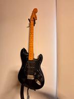 Squier Stratocaster Elektrische Gitaar + Tas+gitaarstaander, Muziek en Instrumenten, Snaarinstrumenten | Gitaren | Elektrisch