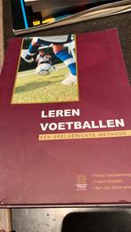 Leren voetballen een spelgerichte methode, Ophalen, Zo goed als nieuw