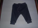 legging gris foncé taille 68, Enfants & Bébés, Vêtements de bébé | Taille 68, Garçon, Comme neuf, Enlèvement, Pantalon