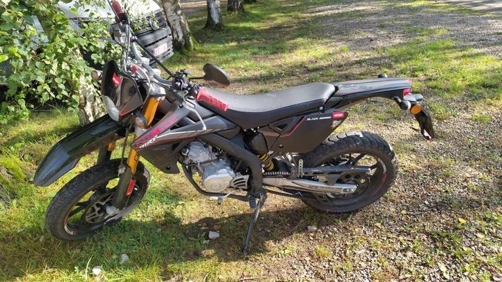 Rieju 125 entretien fait, Motoren, Motoren | Yamaha, Particulier, SuperMoto, 11 kW of minder, 1 cilinder, Minimaal motorrijbewijs A1