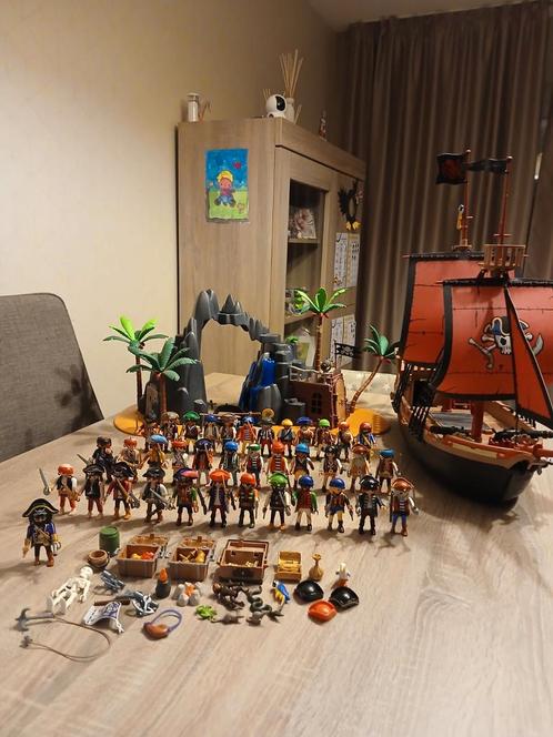 Playmobil pirates lot XXL, Enfants & Bébés, Jouets | Playmobil, Comme neuf, Enlèvement