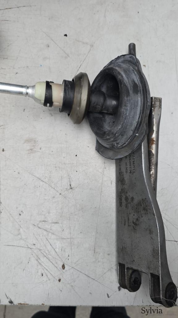 Schakel mechaniek schakelstang N43 N45 N46 BMW 1 / 3 / X1 se, Auto-onderdelen, Transmissie en Toebehoren, Gebruikt, Ophalen of Verzenden