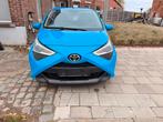 Toyota aygo automaat 2019 beinzine 13000 km mooiauto, Auto's, Automaat, Euro 6, Blauw, Bedrijf