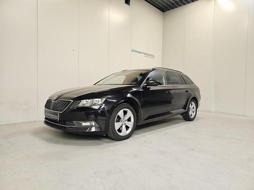 Skoda Superb 1.6 TDI Autom. - GPS - Airco - Topstaat! 1Ste, Autos, Skoda, Entreprise, Superb, Airbags, Air conditionné, Bluetooth