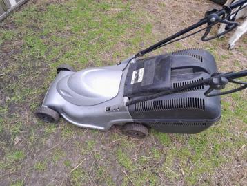 Grasmaaier 220v 40cm prima staat., Enlèvement, Comme neuf, Bac de ramassage