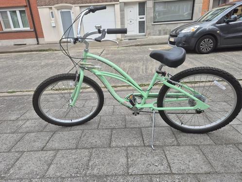 VÉLO ÉLECTRIQUE BEACH CRUISER SEAFOAM GREEN, Vélos & Vélomoteurs, Vélos | Femmes | Vélos pour femme, Utilisé, Autres marques, Enlèvement