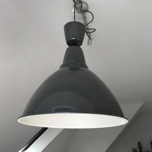 Lampe suspendue gris foncé diamètre 50 cm, Maison & Meubles, Lampes | Suspensions, Comme neuf, Synthétique, Métal, Enlèvement ou Envoi