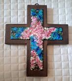 Kruisbeeld in hout en email., Antiek en Kunst, Ophalen of Verzenden