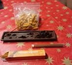 Rechthoekige wierrookbrander met stokjes & kegeltjes bij, Enlèvement ou Envoi, Comme neuf