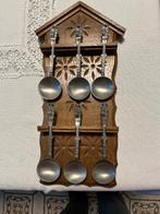 Houten kader met tinnen lepels, Antiquités & Art, Antiquités | Étain, Enlèvement
