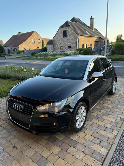 Audi A1 sportback 1,6Tdi 2012 euro5 topstaat, Auto's, Audi, Particulier, A1, ABS, Airbags, Airconditioning, Bluetooth, Boordcomputer