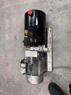 Hydraulic groep 230v mono, Ophalen, Zo goed als nieuw