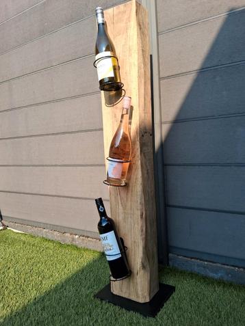 eiken wijnzuil beschikbaar voor biedingen